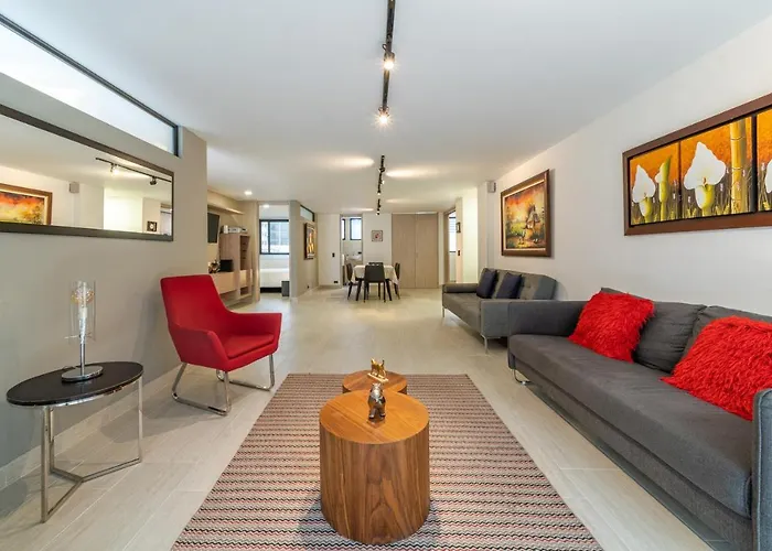 Espacioso 2Br En Quinta Camacho Con Parking