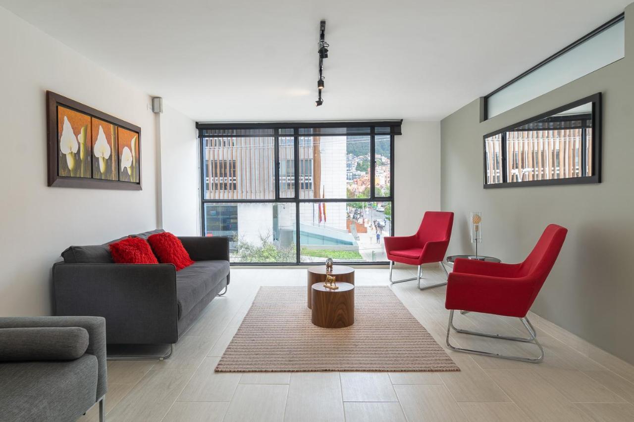 Espacioso 2br En Quinta Camacho Con Parking *