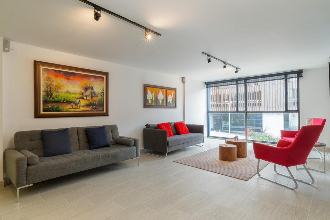 Espacioso 2br En Quinta Camacho Con Parking Bogota